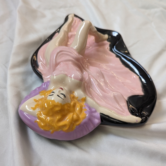 🎩1950s Pin Up Beauty MCM 11" Ashtray - Blonde/Pink Dress - Vintage - Picture 3 of 13